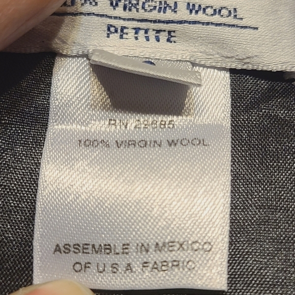 Pendleton | Women's Vintage Wool One Button Blazer (Size 10 Petite) - Picture 5 of 15